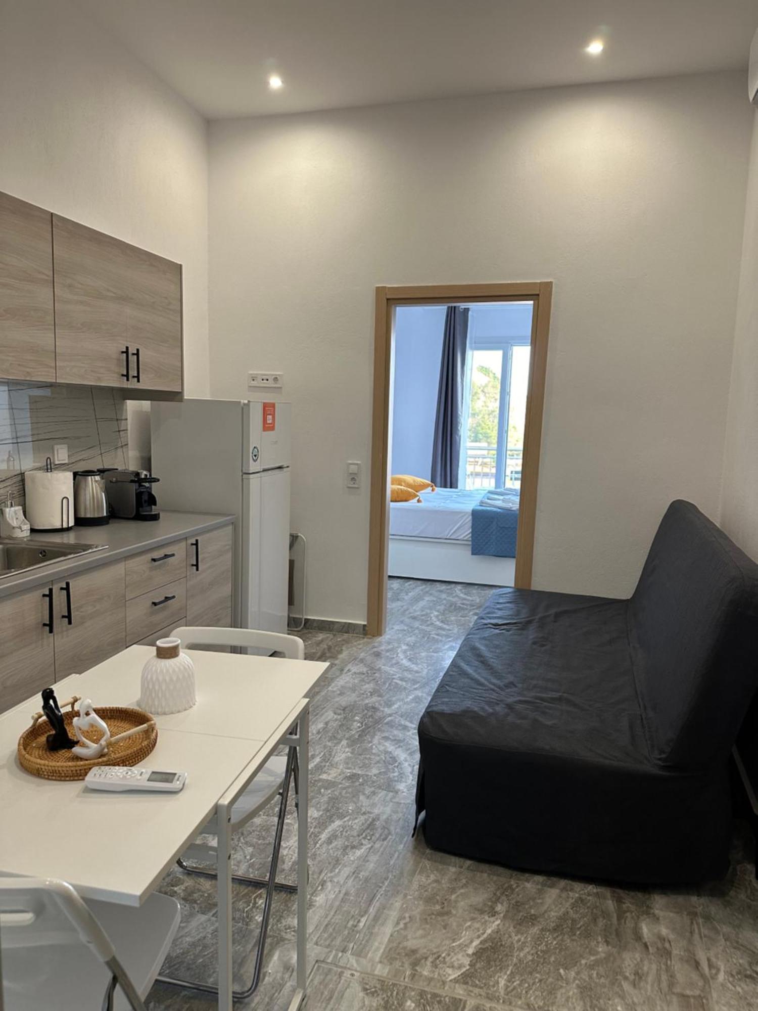 Pefki Apartments Лименария Экстерьер фото